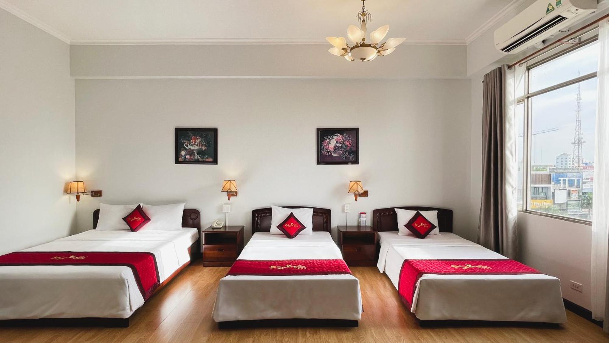 Dong Xuyen Hotel Long Xuyen Bagian luar foto